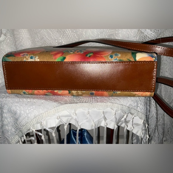 Patricia Nash Renata, Apricot Blossoms, NWT - Picture 6 of 16